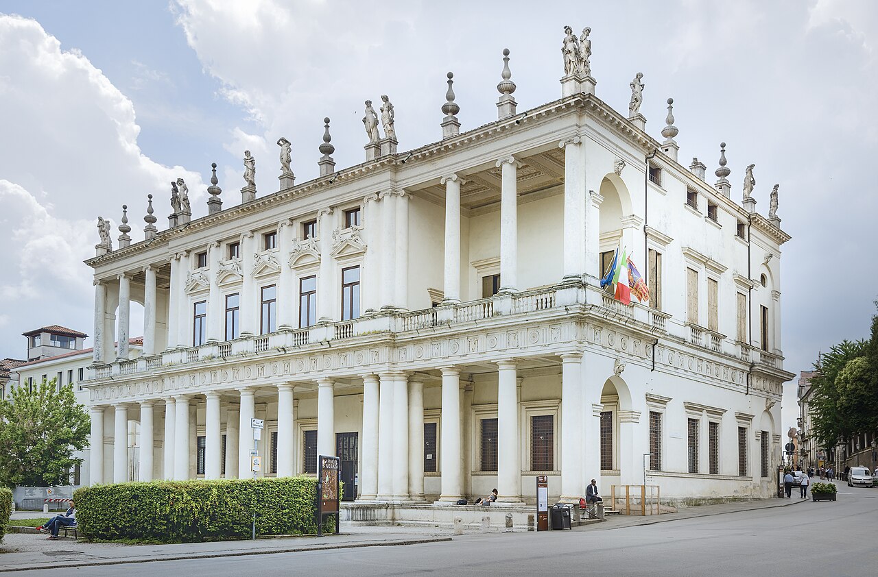 Palazzo Chiericati facade